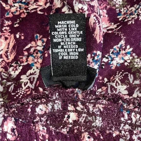 Rue21 | Floral Long Sleeve Romper - Picture 4 of 4